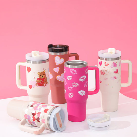 Insulated Tumbler with Handle and Straw – The Ultimate Spill-Proof Travel Mug for Everyday Use